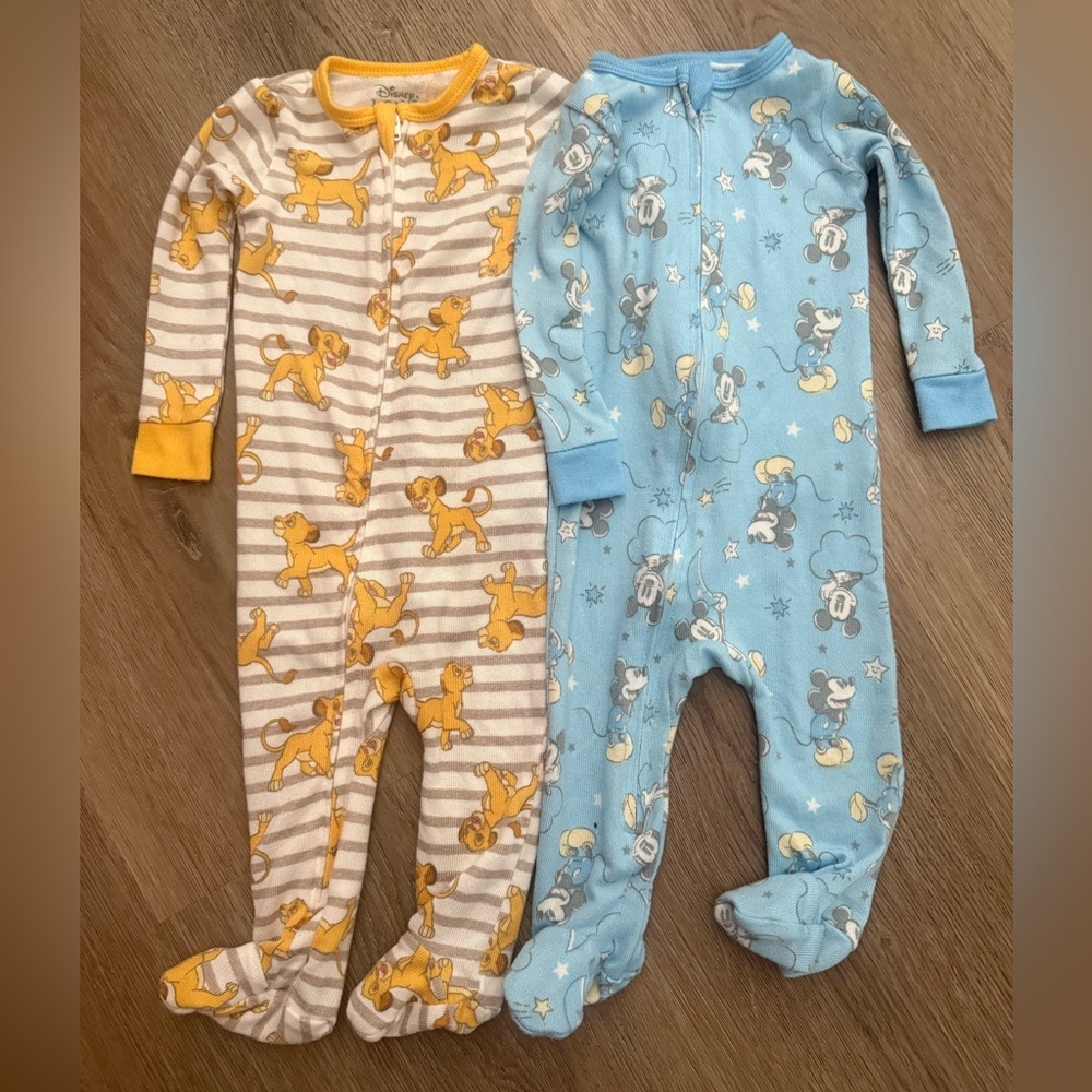 Disney 2 set baby pjs